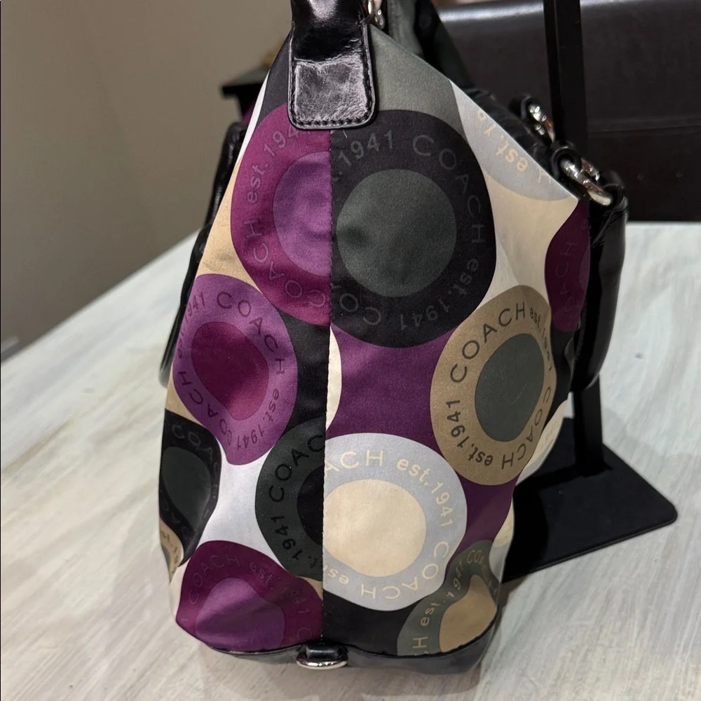 Coach Purple and Black Shoulder Bag-EUC